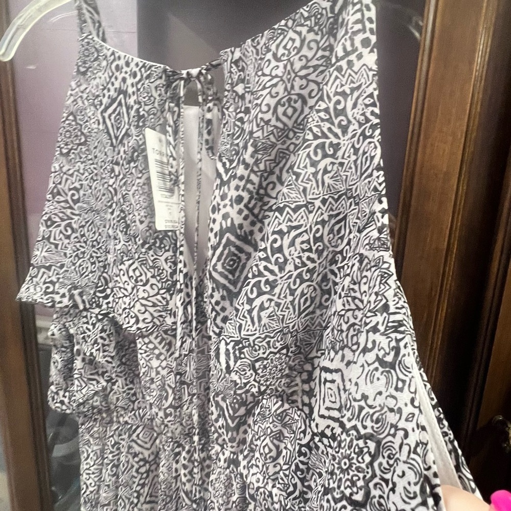 TORRID SZ 1 BLACK AND WHITE LONG LINED MAXI DRESS *BRAND NEW* - Picture 8 of 9